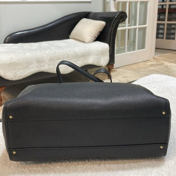 Tory Burch Everly Leather Tote - Picture 11 of 14